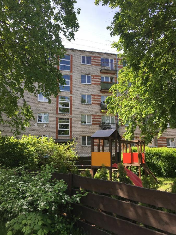 Apartment Near The Seaside Jūrkalne Exterior foto